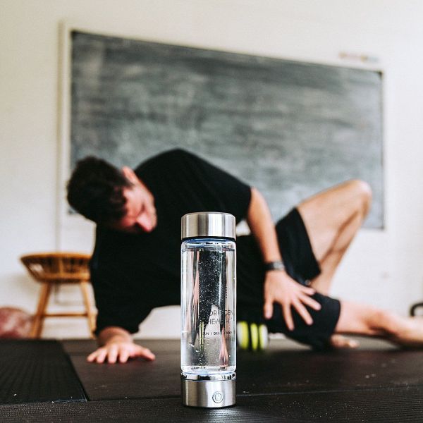 Hydroheals hydrogen water bottle2