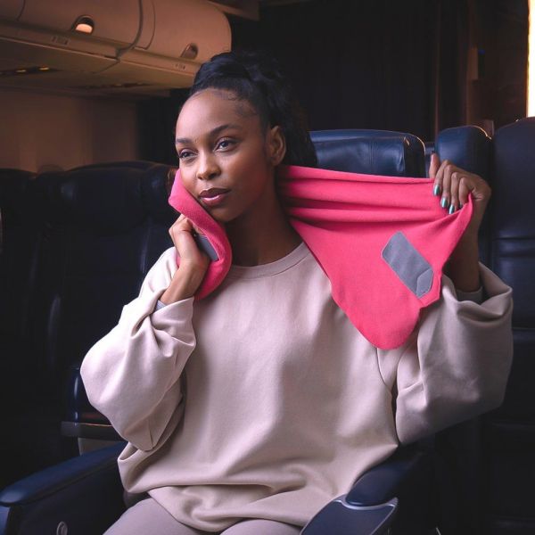 Trtl travel pillow2